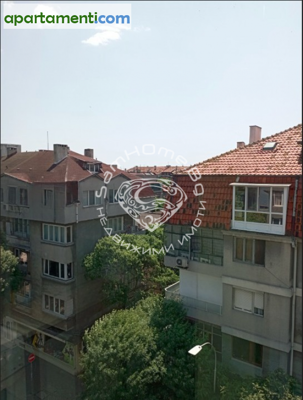 Тристаен апартамент Варна Център 13