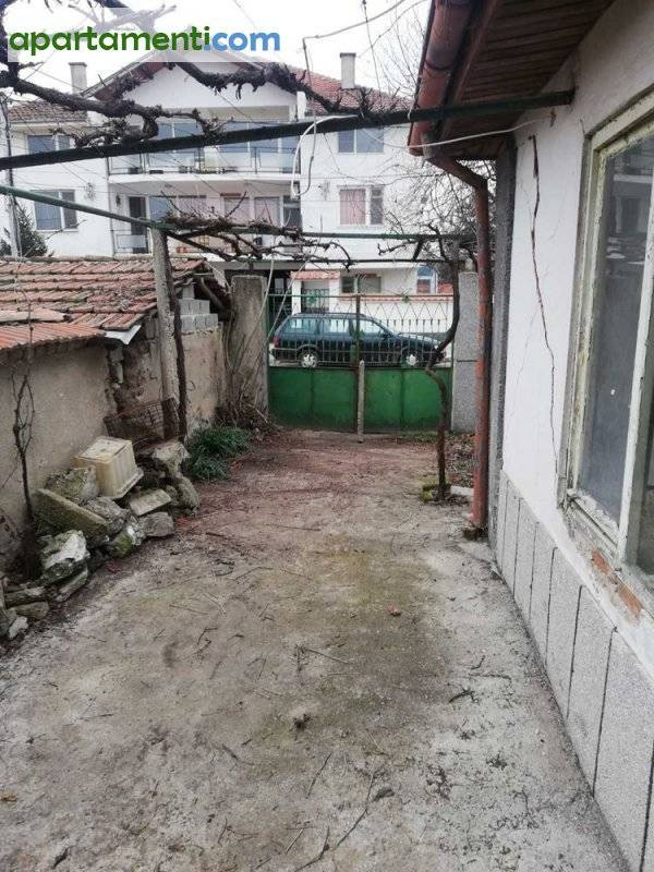 Къща, Пловдив област, с.Граф-Игнатиево 4