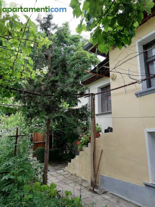 Къща, Пловдив област, с.Красново 23